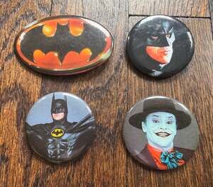 VTG 1989 Batman Movie Pinback Button (4 pcs) Joker Keaton Nicholson Tim Burton